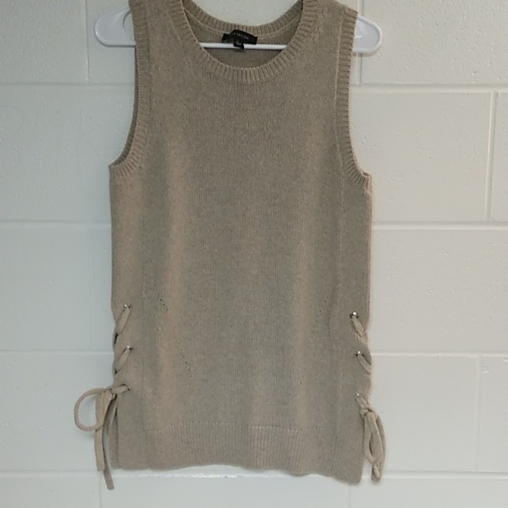 ANN TAYLOR BEEFY COTTON BLEND LAGENLOOK SLEEVELESS SWEATER OR VEST